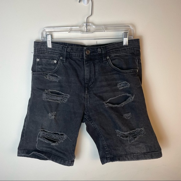 Pull&Bear Black Distressed Men’s Shorts Size 40 - Picture 1 of 10